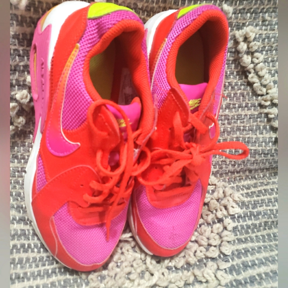 Nike size 4